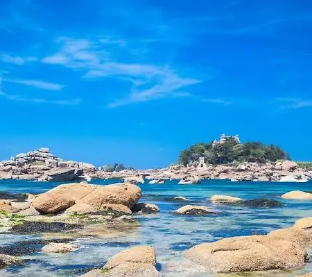 The Cuban & Prive Perros-Guirec